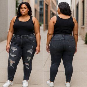Judy Blue Women’s Plus size Distressed Skinny Jeans – Dark Wash